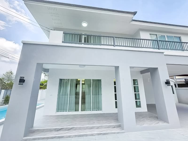 ขายวิลล่าพร้อมสระว่ายน้ำ ในบางเสร่ ใกล้ถนนสุขุมวิท บางเสร่, ชลบุรี, บางละมุง, บางละมุง, ชลบุรี, 320 ตร.ม., วิลล่า ขาย, โดย PLC Real Estate, 500167106 - DDproperty.com