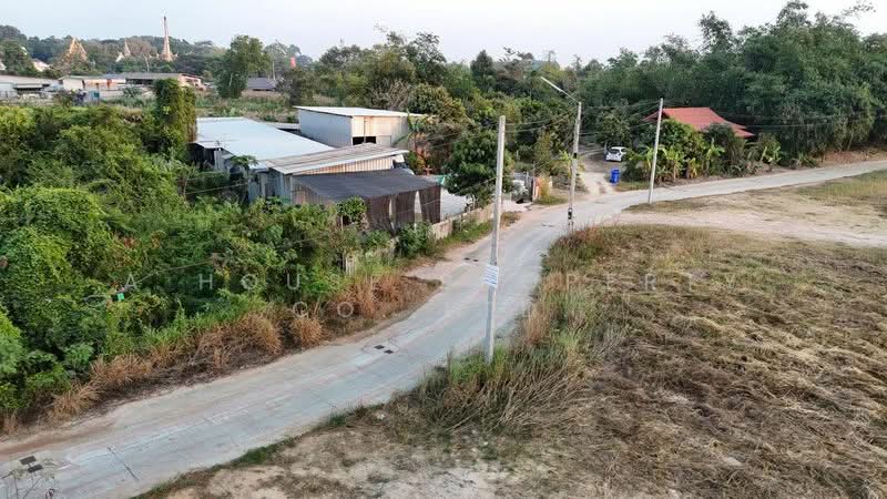 Land for sale in Na Phrao, Sriracha. Beautiful plot in a community area., Chon Buri (Pattaya), Bang Phra, Si Racha, Chon Buri (Pattaya), , 640 sqm, Land For Sale, by A House Property Co.,Ltd., 500167111 - DDproperty.com