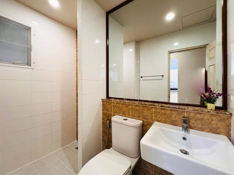 Baranee Residence Rangsit-Khlong 3, Pathum Thani, Khlong Sam, Khlong Luang, Pathum Thani, 4 Bedrooms, 185 sqm, Single Detached House For Sale, by Somchai Ruechajirakit, 500167120 - DDproperty.com