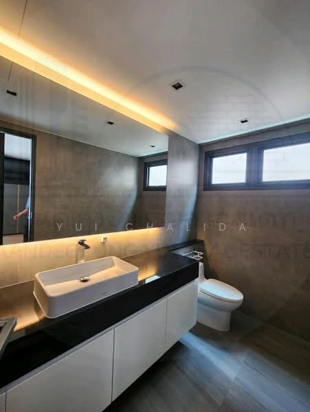 Single house for sale, Rama 9 - Ekkamai, Modern Luxury., Bangkok, Bang Kapi, Huai Khwang, Bangkok, 4 Bedrooms, 315 sqm, Single Detached House For Sale, by Yui Chalida, 500167126 - DDproperty.com
