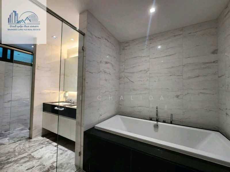 Single house for sale, Rama 9 - Ekkamai, Modern Luxury., Bangkok, Bang Kapi, Huai Khwang, Bangkok, 4 Bedrooms, 315 sqm, Single Detached House For Sale, by Yui Chalida, 500167126 - DDproperty.com