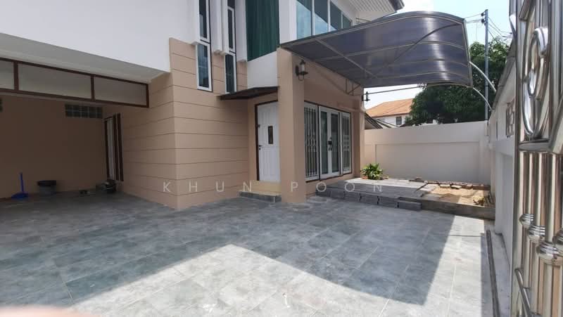 For Sale : 2-Storey Detached House | Pattanakarn – Srinakarin Area (SPSSR104), Bangkok, พัฒนาการ – ศรีนครินทร์, Suan Luang, Suan Luang, Bangkok, 4 Bedrooms, 185 sqm, Single Detached House For Sale, by Khun Poon, 500167130 - DDproperty.com