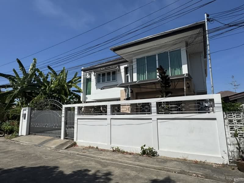 For Sale : 2-Storey Detached House | Pattanakarn – Srinakarin Area (SPSSR104), Bangkok, พัฒนาการ – ศรีนครินทร์, Suan Luang, Suan Luang, Bangkok, 4 Bedrooms, 185 sqm, Single Detached House For Sale, by Khun Poon, 500167130 - DDproperty.com