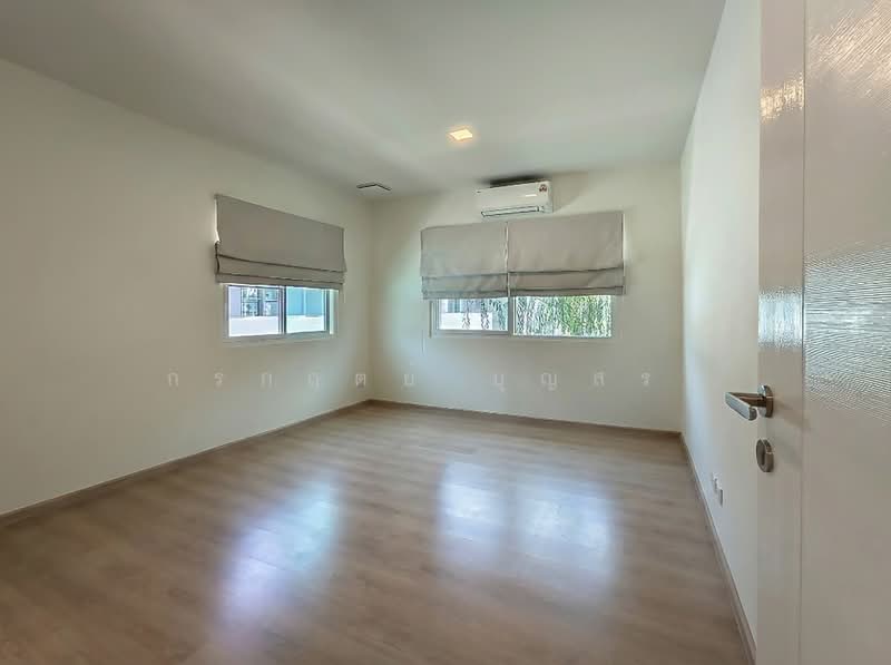 For Rent - Villaggio Lamlukka-Wongwaen, Pathum Thani