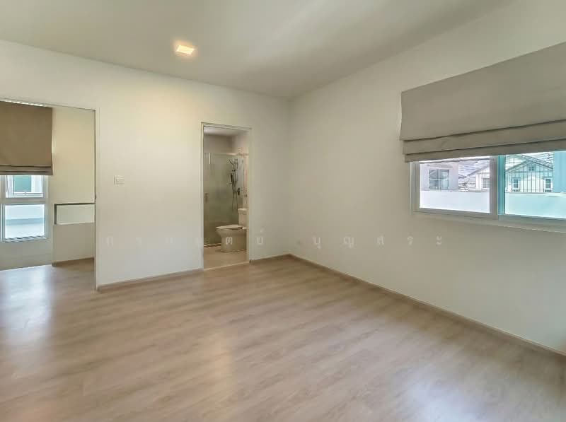 For Rent - Villaggio Lamlukka-Wongwaen, Pathum Thani