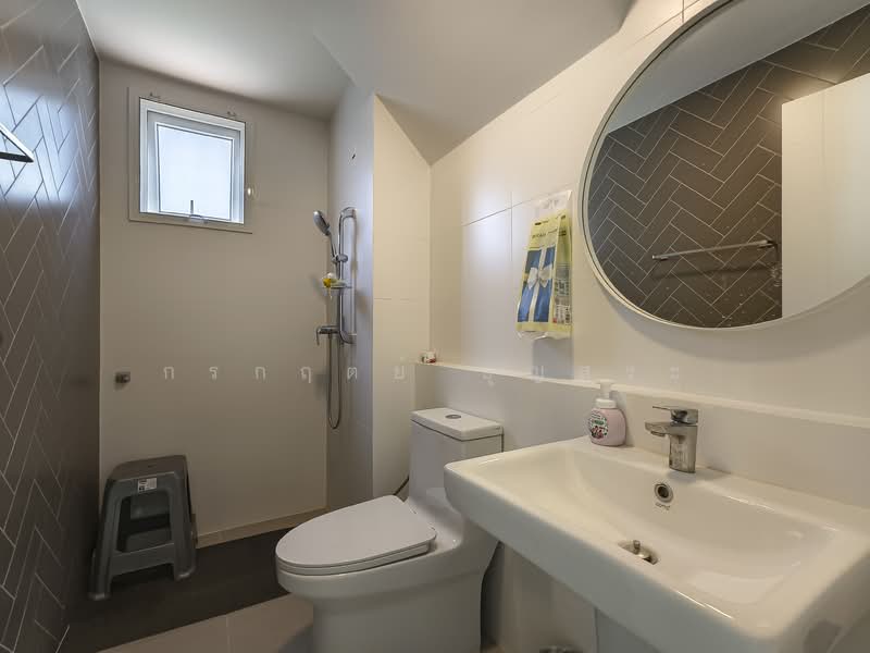 For Rent - Villaggio Lamlukka-Wongwaen, Pathum Thani