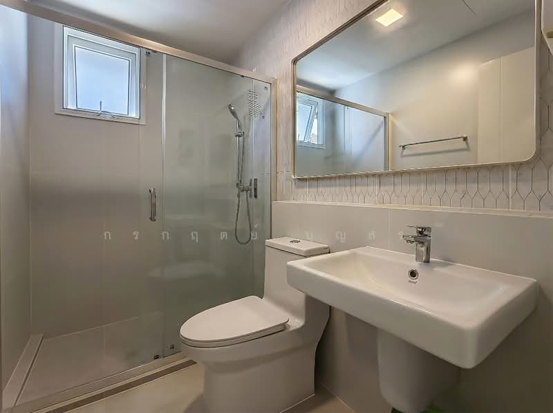 For Rent - Villaggio Lamlukka-Wongwaen, Pathum Thani