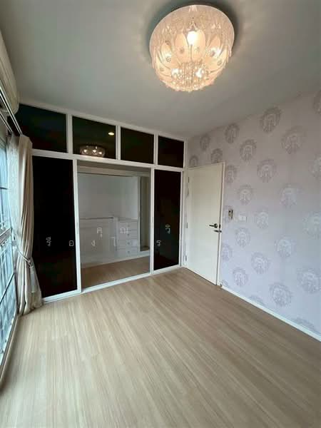 Baan Klang Muang Nawamin 42 : บ้านกลางเมือง นวมินทร์ 42, กรุงเทพ, ซอยนวมินทร์ 42 ถนนนวมินทร์, คลองกุ่ม, บึงกุ่ม, กรุงเทพ, 149 ตร.ม., ทาวน์เฮ้าส์ ขาย, โดย คุณ วิมล เรืองไตรรัตน์ (มนต์), 500167156 - DDproperty.com