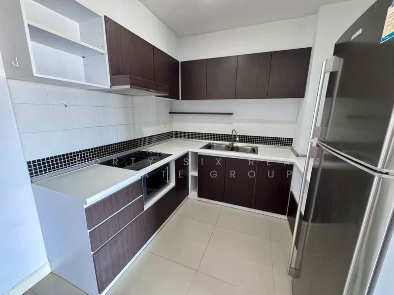 PP Plus Sukhumvit 71, Bangkok, Soi Mi Suwan 3 Lane 3, Sukhumvit 71 Road, Phra Kanong Nua, Watthana, Bangkok, 3 Bedrooms, 120 sqm, Condo For Rent, by Forty-Six Real Estate Group, 500167158 - DDproperty.com