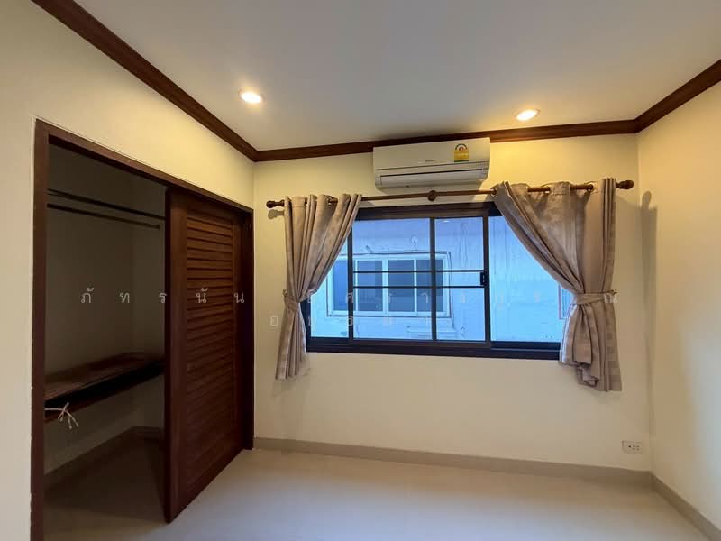 บ้านสดใส พหลโยธิน ซอยพหลโยธิน 59 ถนนพหลโยธิน แขวงคลองถนน เขตบางเขน กรุงเทพมหานคร, Bangkok, Tha Rang, Bang Khen, Bangkok, 2 Bedrooms, 68 sqm, Townhouse For Sale, by ภัทรนัน อิศรางกูร ณ อยุธยา, 500167161 - DDproperty.com