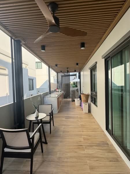 Saransiri Ramkhamhaeng, Bangkok, Khlong Song Ton Nun, Lat Krabang, Bangkok, 3 Bedrooms, 184 sqm, Single Detached House For Rent, by Forty-Six Real Estate Group, 500167171 - DDproperty.com