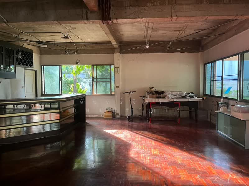 House for Rent Big Garden In Ekkamai Ideal for Spa Wellness Restaurant, Bangkok, Khlong Tan Nua, Watthana, Bangkok, , 286 sqm, Retail Space For Rent, by Janjira Kasemprakan, 500167173 - DDproperty.com
