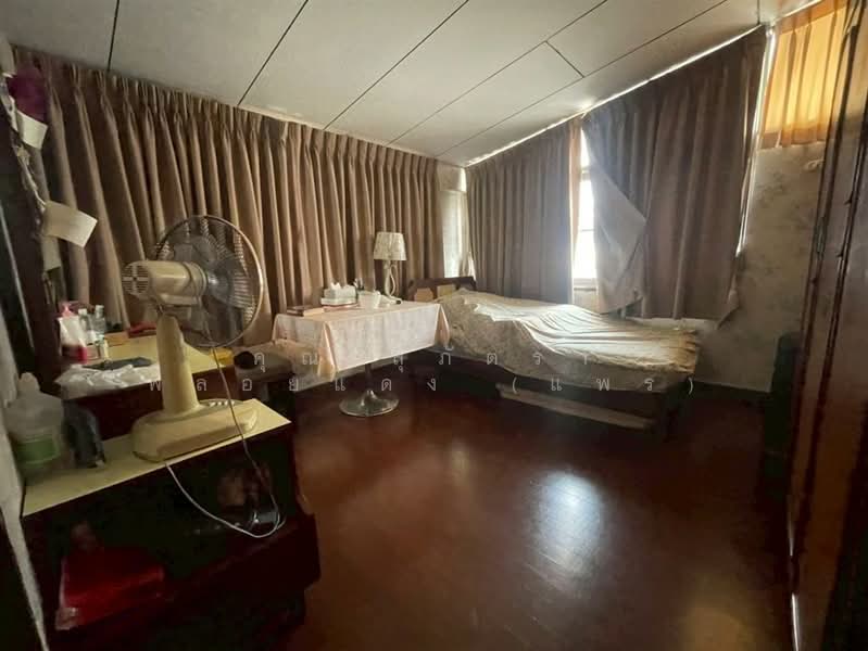 ที่ดิน + บ้าน 2 ชั้น 80 ตร.ว. หมู่บ้านการเคหะแห่งชาติ ซอยนวมินทร์14, Bangkok, Khlong Chan, Bang Kapi, Bangkok, 4 Bedrooms, 350 sqm, Single Detached House For Sale, by คุณ สุภัตรา พลอยแดง (แพร), 500167178 - DDproperty.com