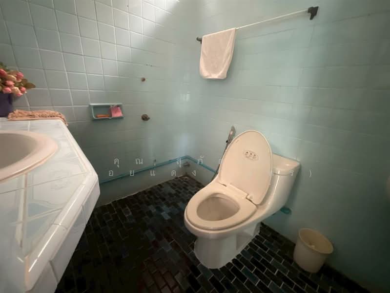 ที่ดิน + บ้าน 2 ชั้น 80 ตร.ว. หมู่บ้านการเคหะแห่งชาติ ซอยนวมินทร์14, Bangkok, Khlong Chan, Bang Kapi, Bangkok, 4 Bedrooms, 350 sqm, Single Detached House For Sale, by คุณ สุภัตรา พลอยแดง (แพร), 500167178 - DDproperty.com