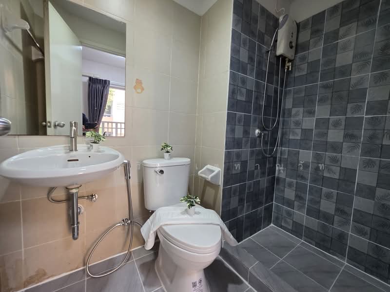 Plum Condo Ladprao 101, Bangkok, Soi Ladprao 101 Ladprao Road, Khlong Chan, Bang Kapi, Bangkok, Studio, 22 sqm, Condo For Sale, by Mahusttawin Tetanuwat, 500167183 - DDproperty.com