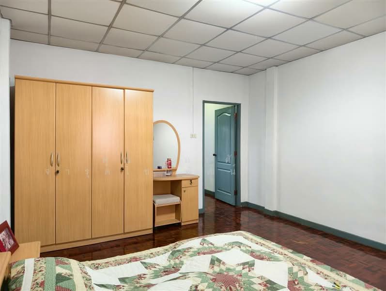 K.C. Ramintra 1, Bangkok, Hathairat Road 39, Sam Wa Tawan Tok, Khlong Sam Wa, Bangkok, 2 Bedrooms, 100 sqm, Townhouse For Sale, by คุณ อมรศักดิ์ จารุตไชยพัฒน์ (ดุ่ย), 500167186 - DDproperty.com