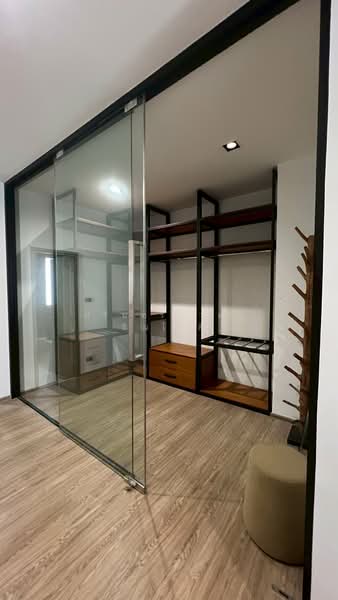 Ther Ladprao 93, Bangkok, Lat Phrao Road, Khlong Chaokhun Sing, Wang Thonglang, Bangkok, 4 Bedrooms, 247 sqm, Townhouse For Sale, by ปรินทร์ญาดา ชิณโชติ, 500167195 - DDproperty.com