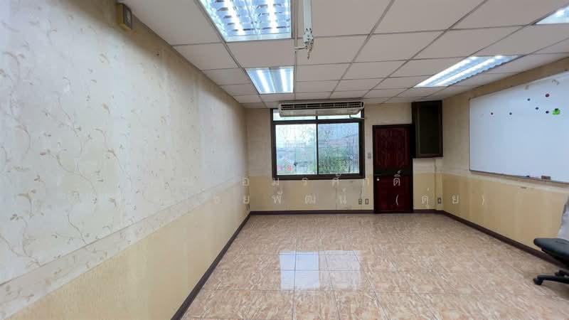 อาคารพาณิชย์ 3 ชั้น 19.8 ตร.ว. ซอยไทยธานี9 ใกล้นิคมอุตสาหกรรมนวนคร, ปทุมธานี, คลองหนึ่ง, คลองหลวง, ปทุมธานี, 100 ตร.ม., ตึกแถว-อาคารพาณิชย์ ขาย, โดย คุณ อมรศักดิ์ จารุตไชยพัฒน์ (ดุ่ย), 500167197 - DDproperty.com