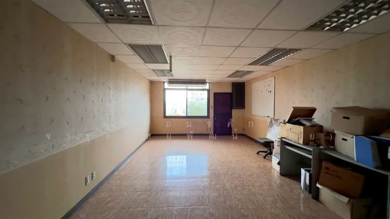 อาคารพาณิชย์ 3 ชั้น 19.8 ตร.ว. ซอยไทยธานี9 ใกล้นิคมอุตสาหกรรมนวนคร, ปทุมธานี, คลองหนึ่ง, คลองหลวง, ปทุมธานี, 100 ตร.ม., ตึกแถว-อาคารพาณิชย์ ขาย, โดย คุณ อมรศักดิ์ จารุตไชยพัฒน์ (ดุ่ย), 500167197 - DDproperty.com