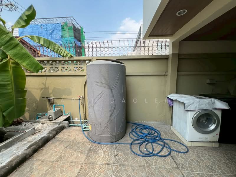 Ratchadaphisek3, Bangkok, Din Daeng, Din Daeng, Bangkok, 3 Bedrooms, 300 sqm, Single Detached House For Rent, by Parit Daolert, 500167213 - DDproperty.com