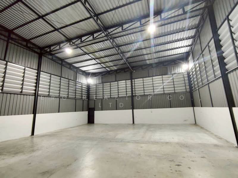 For rent Warehouse 345 sqm in Lat Sawai, Lam Luk Ka, Pathum Thani HRE00255, ปทุมธานี, ลาดสวาย, ลำลูกกา, ปทุมธานี, 345 ตร.ม., โกดัง-โรงงาน ให้เช่า, โดย Hero Realtor Co., Ltd., 500167220 - DDproperty.com