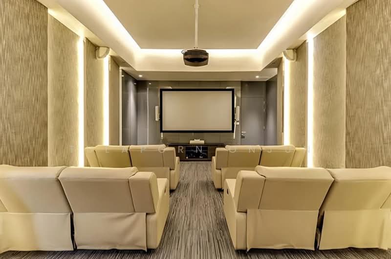 Hyde Sukhumvit 11, Bangkok, 11 Soi Sukhumvit 11, Khlongtoei Nua, Watthana, Bangkok, 3 Bedrooms, 87 sqm, Condo For Sale, by Tulaporn Onjun, 500167225 - DDproperty.com