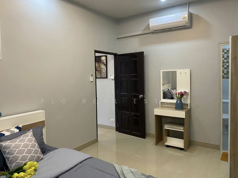 House 2 Bedroom for Sale in Khao Noi East Pattaya, Chon Buri (Pattaya), Bang Lamung, Bang Lamung (Pattaya), Chon Buri (Pattaya), 2 Bedrooms, 110 sqm, Single Detached House For Sale, by PLC Real Estate, 500167232 - DDproperty.com