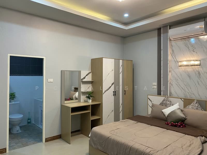 House 2 Bedroom for Sale in Khao Noi East Pattaya, Chon Buri (Pattaya), Bang Lamung, Bang Lamung (Pattaya), Chon Buri (Pattaya), 2 Bedrooms, 110 sqm, Single Detached House For Sale, by PLC Real Estate, 500167232 - DDproperty.com