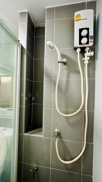 D Vieng Santitham, Chiang Mai, 66 Hussadhisawee Rd, Chang Phuak, Muang Chiang Mai, Chiang Mai, 1 Bedroom, 32 sqm, Condo For Rent, by Rutchaporn Tunsiri, 500167234 - DDproperty.com