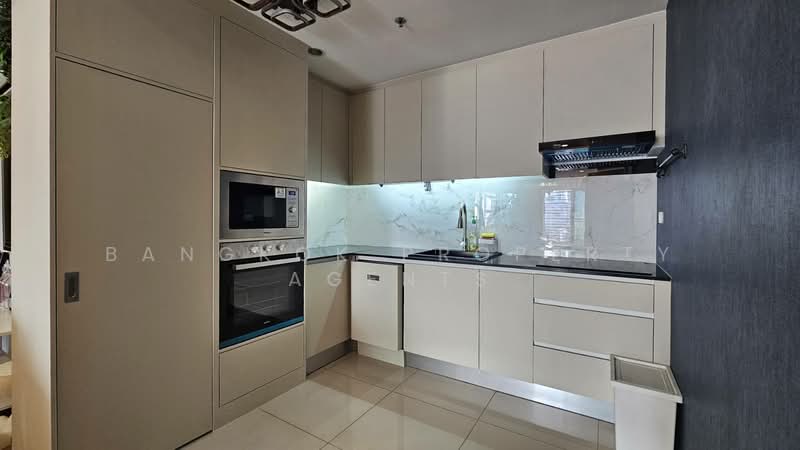 15 Sukhumvit Residences, Bangkok, Soi Sukhumvit 15, Khlongtoei Nua, Watthana, Bangkok, 4 Bedrooms, 135 sqm, Condo For Rent, by BANGKOK PROPERTY AGENTS, 500167265 - DDproperty.com