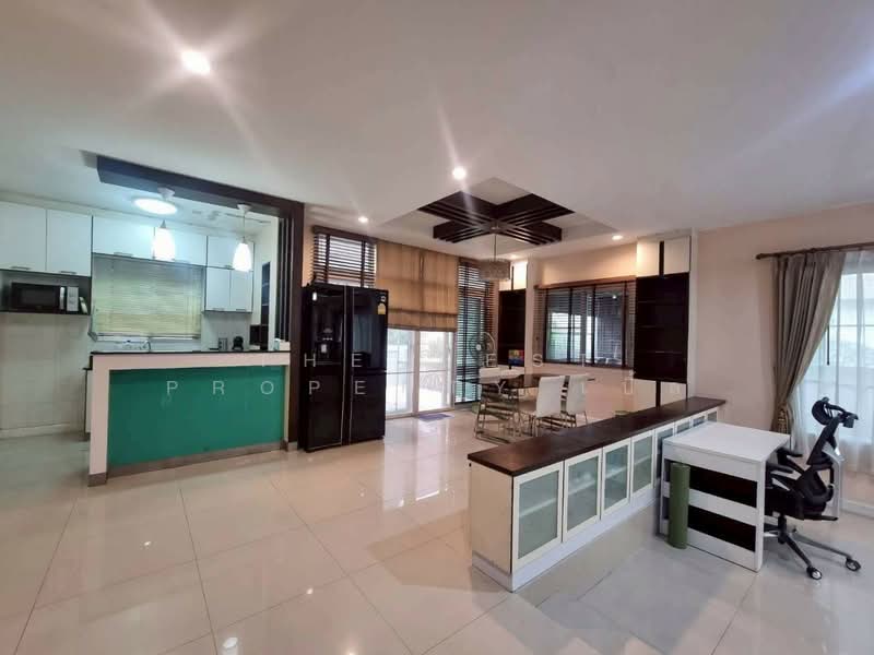 The Boulevard Sriracha : เดอะ บูเลอวาร์ด ศรีราชา, ชลบุรี, ถนน ศรีราชา-หนองยายบู่, สุรศักดิ์, ศรีราชา, ชลบุรี, 243 ตร.ม., บ้านเดี่ยว ขาย, โดย The Best Property เปิ้ล, 500167270 - DDproperty.com