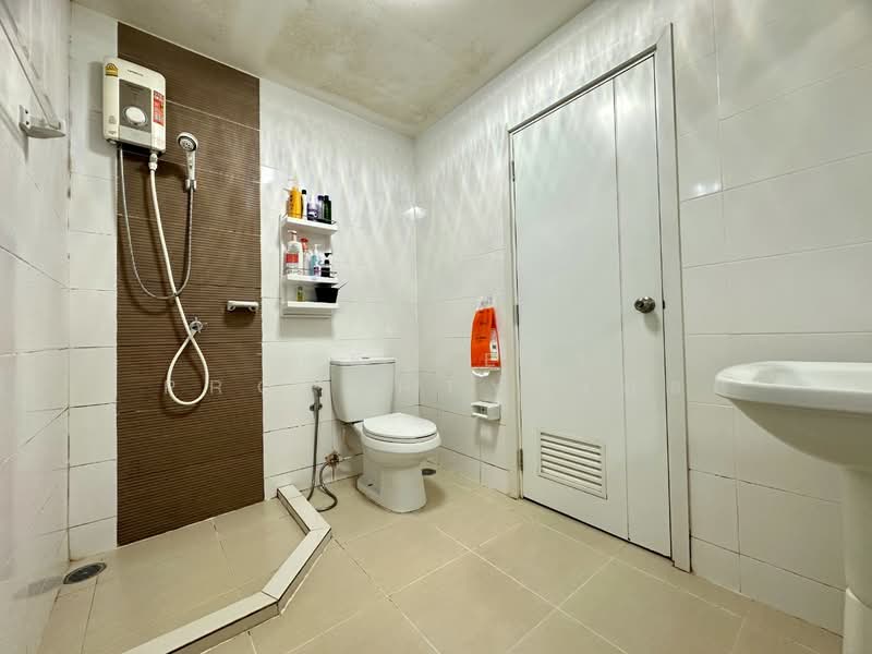 Pruksa Village Pracha Uthit 90, Samut Prakan, Na Klua, Phra Samut Jadee, Samut Prakan, 3 Bedrooms, 125 sqm, Townhouse For Sale, by The Best Property แอล, 500167272 - DDproperty.com