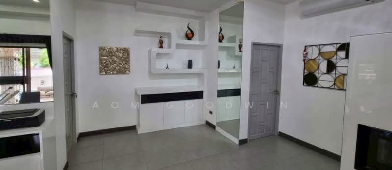 Natheekarn Park View, Chon Buri (Pattaya), Poong, Bang Lamung (Pattaya), Chon Buri (Pattaya), 3 Bedrooms, 140 sqm, Single Detached House For Sale, by Megan Goodwin, 500167274 - DDproperty.com