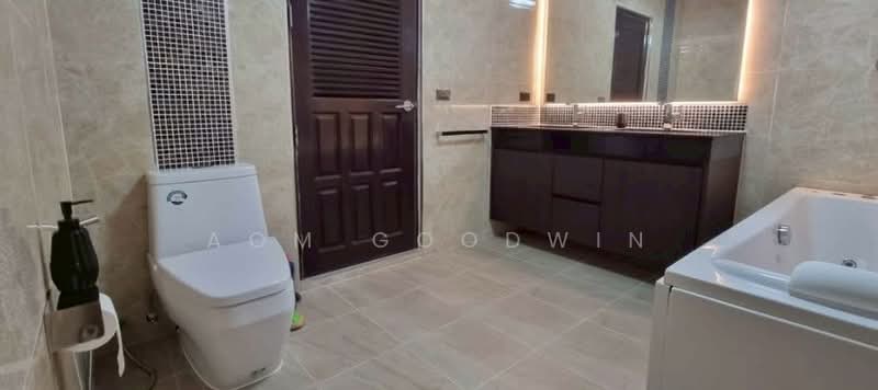 Natheekarn Park View, Chon Buri (Pattaya), Poong, Bang Lamung (Pattaya), Chon Buri (Pattaya), 3 Bedrooms, 140 sqm, Single Detached House For Sale, by Megan Goodwin, 500167274 - DDproperty.com