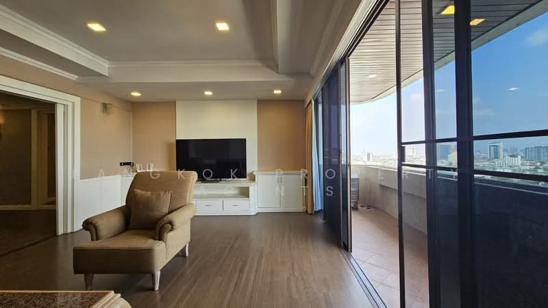 Oriental Towers, Bangkok, 25 Soi Ekkamai 12, Ekkamai Road, Khlong Tan Nua, Watthana, Bangkok, 4 Bedrooms, 453 sqm, Condo For Rent, by BANGKOK PROPERTY AGENTS, 500167286 - DDproperty.com