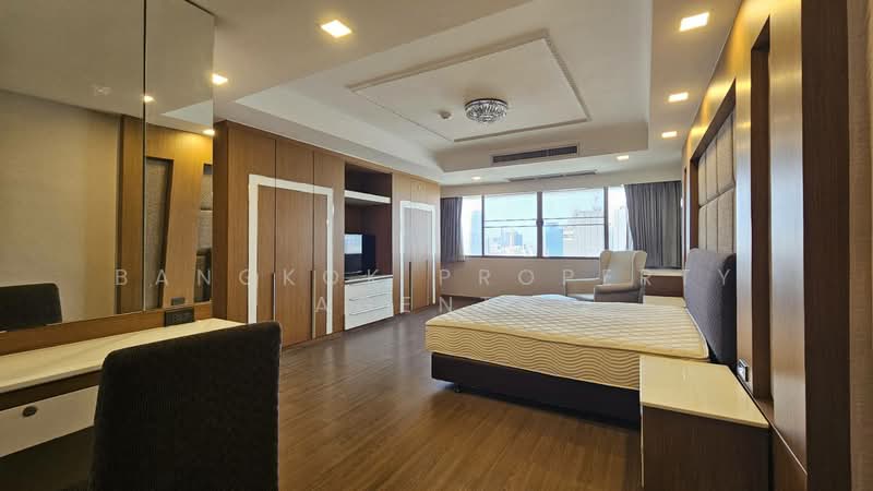 Oriental Towers, Bangkok, 25 Soi Ekkamai 12, Ekkamai Road, Khlong Tan Nua, Watthana, Bangkok, 4 Bedrooms, 453 sqm, Condo For Rent, by BANGKOK PROPERTY AGENTS, 500167286 - DDproperty.com