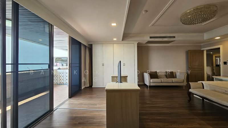 Oriental Towers, Bangkok, 25 Soi Ekkamai 12, Ekkamai Road, Khlong Tan Nua, Watthana, Bangkok, 4 Bedrooms, 453 sqm, Condo For Rent, by BANGKOK PROPERTY AGENTS, 500167286 - DDproperty.com