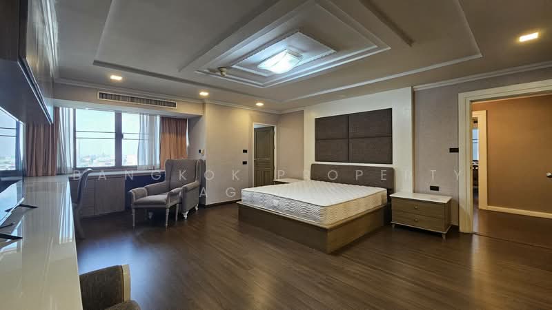 Oriental Towers, Bangkok, 25 Soi Ekkamai 12, Ekkamai Road, Khlong Tan Nua, Watthana, Bangkok, 4 Bedrooms, 453 sqm, Condo For Rent, by BANGKOK PROPERTY AGENTS, 500167286 - DDproperty.com