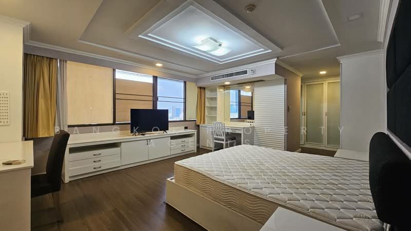 Oriental Towers, Bangkok, 25 Soi Ekkamai 12, Ekkamai Road, Khlong Tan Nua, Watthana, Bangkok, 4 Bedrooms, 453 sqm, Condo For Rent, by BANGKOK PROPERTY AGENTS, 500167286 - DDproperty.com