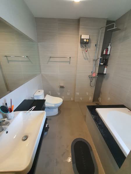 Bangkok Boulevard Pinklao-Petchkasem, Nakhon Pathom, Phutthamonthon Sai 4 Road, Krathum Lom, Sam Phran, Nakhon Pathom, 4 Bedrooms, 250 sqm, Single Detached House For Sale, by ภวิษย์พร โรจนเกียรติกุล, 500167287 - DDproperty.com