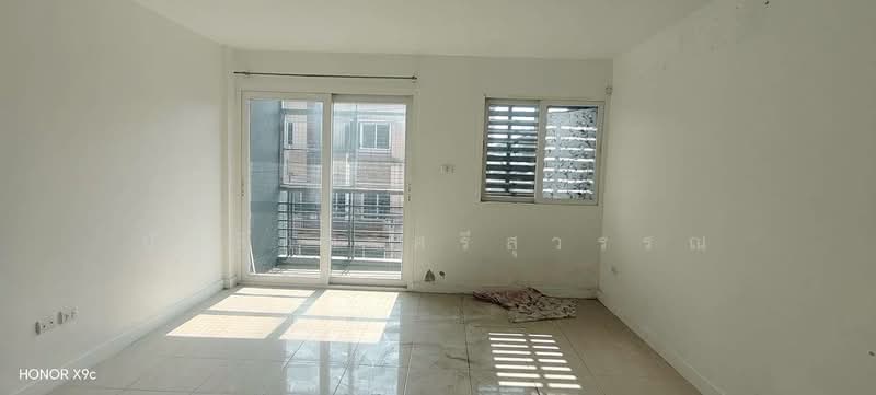 อาคารพาณิชย์ ม.วิลล่า คุณาลัย วัดลาดปลาดุก, Nonthaburi, Bang Rak Pattana, Bang Bua Thong, Nonthaburi, , 160 sqm, Shophouse For Sale, by นันธิกา ศรีสุวรรณ, 500167310 - DDproperty.com