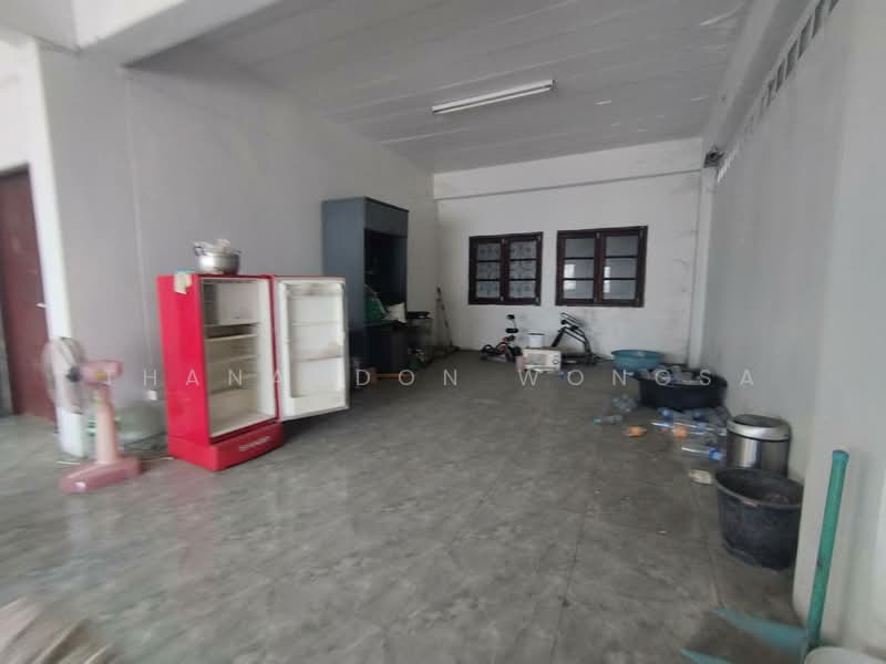 อาคารพาณิชย์ ถนน กิ่งแก้ว ราชาเทวะ บางพลี จังหวัด สมุทรปราการ, Samut Prakan, กิ่งแก้ว, Rachathewa, Bang Plee, Samut Prakan, , 406 sqm, Shophouse For Sale, by Thanandon Wongsa, 500167316 - DDproperty.com