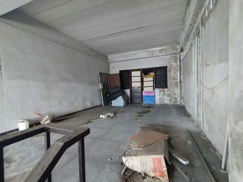 อาคารพาณิชย์ ถนน กิ่งแก้ว ราชาเทวะ บางพลี จังหวัด สมุทรปราการ, Samut Prakan, กิ่งแก้ว, Rachathewa, Bang Plee, Samut Prakan, , 406 sqm, Shophouse For Sale, by Thanandon Wongsa, 500167316 - DDproperty.com