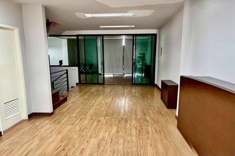 Work @Life, กรุงเทพ, นวมินทร์, คลองกุ่ม, บึงกุ่ม, กรุงเทพ, 545 ตร.ม., ตึกแถว-อาคารพาณิชย์ ขาย, โดย คุณปิ่น, 500167331 - DDproperty.com