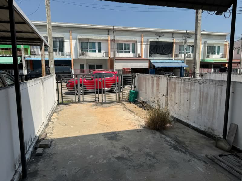 สิรารมย์ พลัส มอเตอร์เวย์, Chachoengsao, Tha Sa-an, Bang Pakong, Chachoengsao, 2 Bedrooms, 100 sqm, Townhouse For Sale, by The Best Property กีต้าร์, 500167364 - DDproperty.com