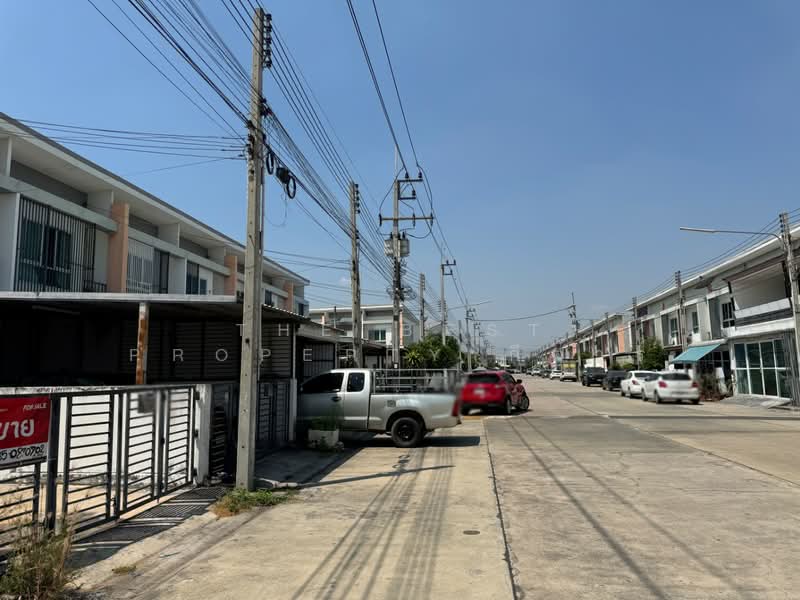 สิรารมย์ พลัส มอเตอร์เวย์, Chachoengsao, Tha Sa-an, Bang Pakong, Chachoengsao, 2 Bedrooms, 100 sqm, Townhouse For Sale, by The Best Property กีต้าร์, 500167364 - DDproperty.com