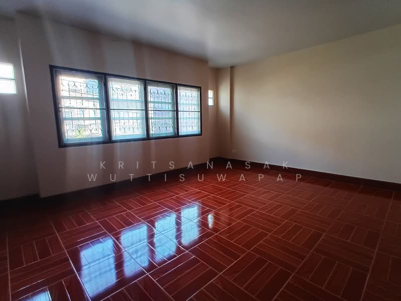 หมู่บ้านสุชา, Bangkok, Nong Kang Plu, Nong Khaem, Bangkok, 4 Bedrooms, 180 sqm, Townhouse For Sale, by Kritsanasak Wuttisuwapap, 500167380 - DDproperty.com