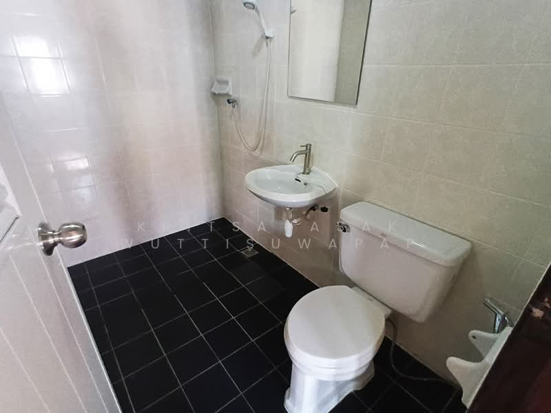 หมู่บ้านสุชา, Bangkok, Nong Kang Plu, Nong Khaem, Bangkok, 4 Bedrooms, 180 sqm, Townhouse For Sale, by Kritsanasak Wuttisuwapap, 500167380 - DDproperty.com