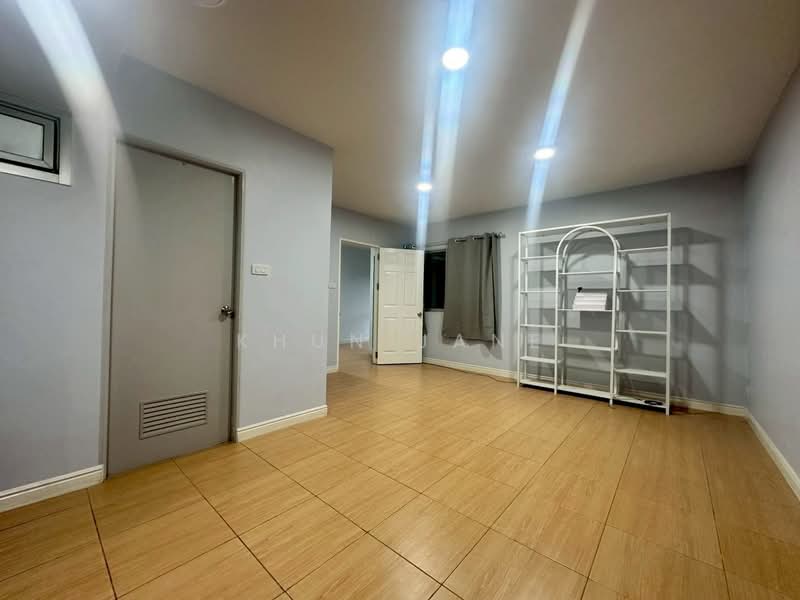 Home Office for Rent in Lat Phrao (SPSJP170), Bangkok, ลาดพร้าว 80, Wang Thonglang, Wang Thonglang, Bangkok, 3 Bedrooms, 300 sqm, Townhouse For Rent, by Khun Jane, 500167392 - DDproperty.com