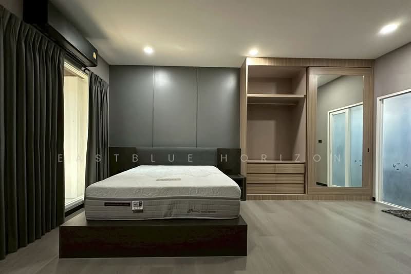 Baan Klang Muang S-Sense Rama 9-Ladprao : บ้านกลางเมือง เอสเซ้นส์ พระราม 9-ลาดพร้าว, กรุงเทพ, ซอยลาดพร้าว 84 ถนนลาดพร้าว, วังทองหลาง, วังทองหลาง, กรุงเทพ, 132 ตร.ม., ทาวน์เฮ้าส์ ขาย, โดย Eastblue Horizon, 500167393 - DDproperty.com